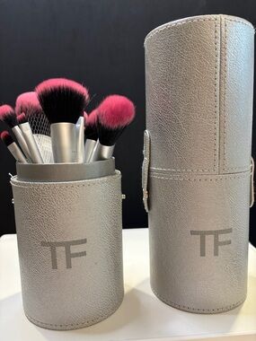 Tom Ford 12-brush set